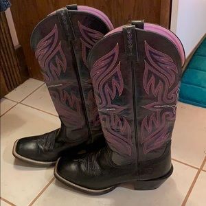 Like new Ariat boots! Size 8